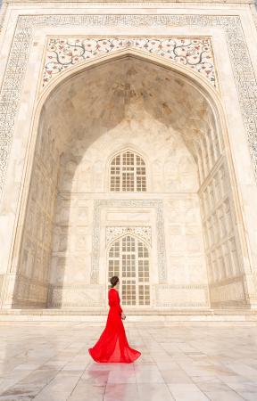 Lady in red