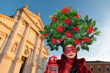 Rose woman on San Giorgio Maggiore