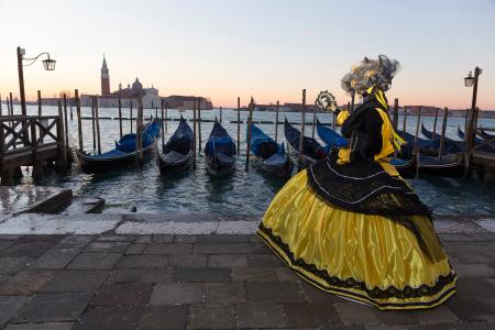 Yellow lady on the lagoon