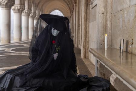 The doctor under the alcoves, Venice