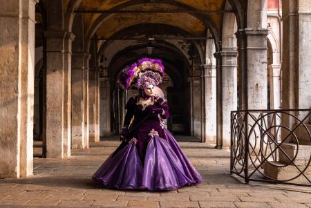 Purple lady in the colonnades